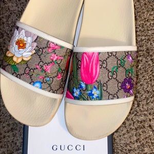 Women’s Floral Gucci slides